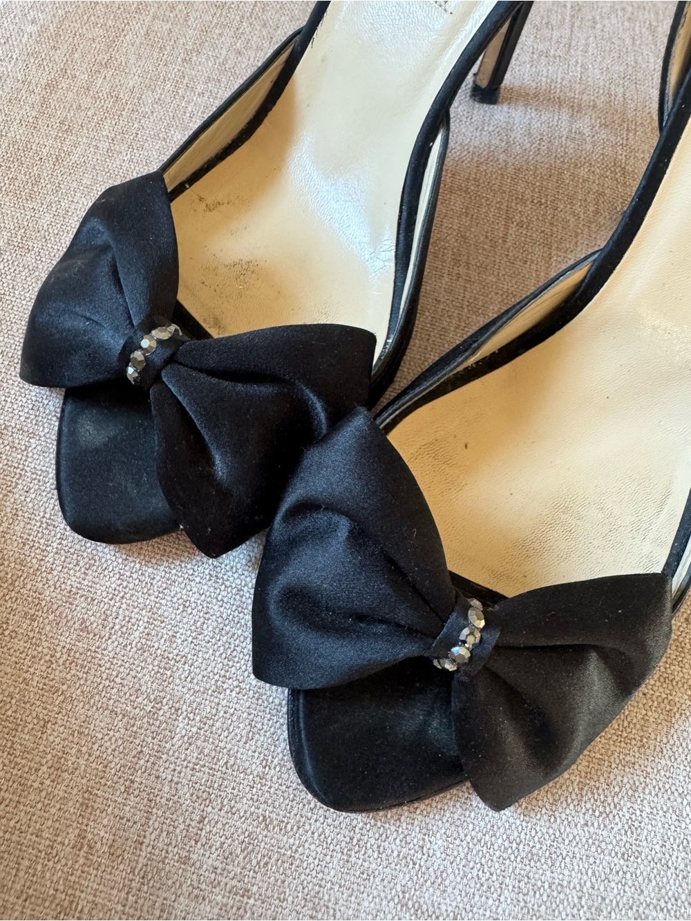 Jimmy Choo Black Satin Bow Open Toe Pumps 38.5 - Picture 2 of 10
